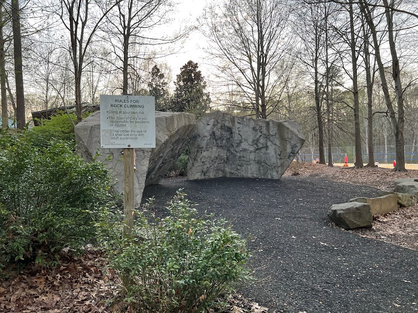 Boulders in North Cary Park. Cary, USA.